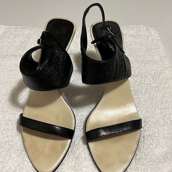 Cami International black sandal silver heels patent leather 7.5 M FIRM on PRICE - Picture 2 of 8